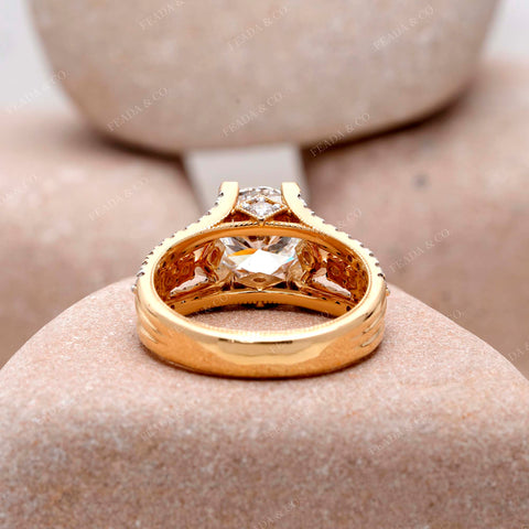 IGI Certified Round Lab Grown Diamond Solitaire Engagement Ring, Triangle Accent Setting