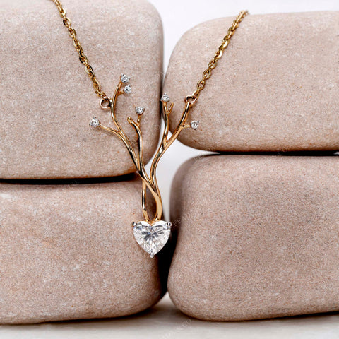 IGI Certified 1.00 Ct Heart Lab Grown Diamond Reindeer Pendant/Necklace