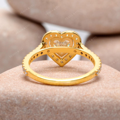 Heart Cut Moissanite Engagement Ring: Halo Pavé Band, 1.25 CT Solitaire