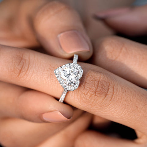 Heart Cut Moissanite Engagement Ring: Halo Pavé Band, 1.25 CT Solitaire